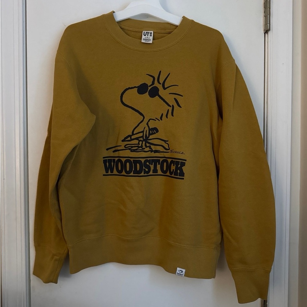Uniqlo Woodstock Peanuts Long-Sleeve Sweatshirt